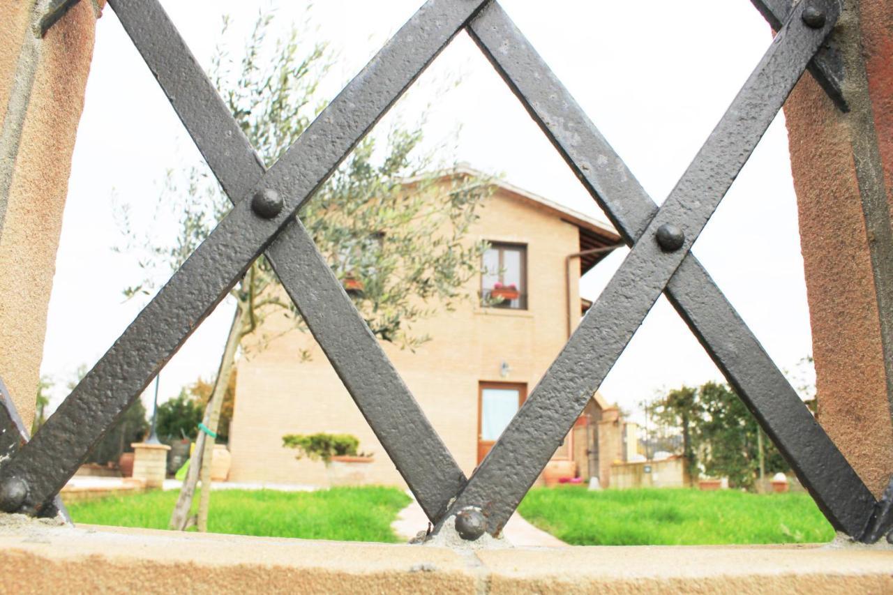 B&B La Toscanina San Miniato Bagian luar foto